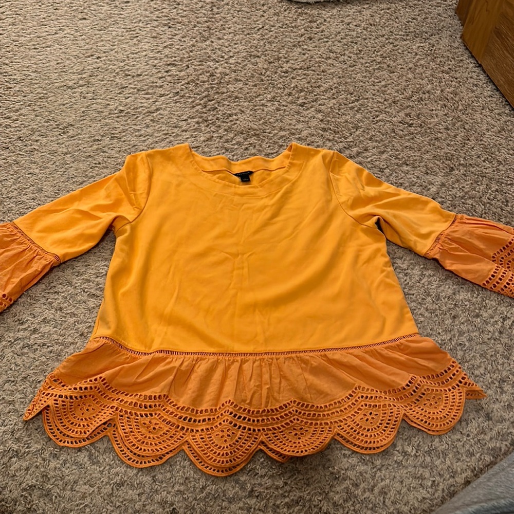 Ann Taylor Size Large shirt